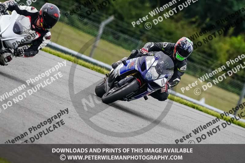 donington no limits trackday;donington park photographs;donington trackday photographs;no limits trackdays;peter wileman photography;trackday digital images;trackday photos
